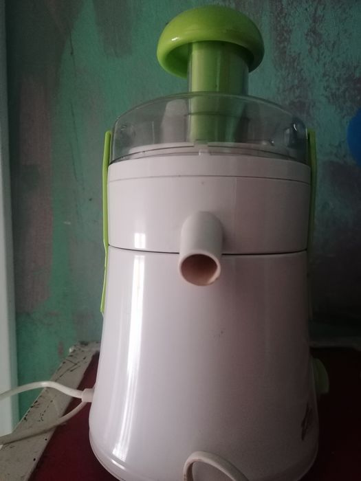 Vind storcător de fructe