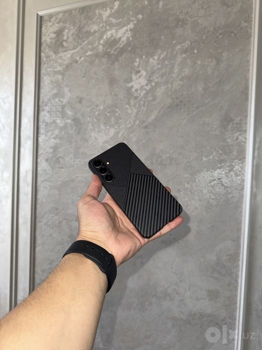 Samsung S25 FE Ranggi qora sotiladi