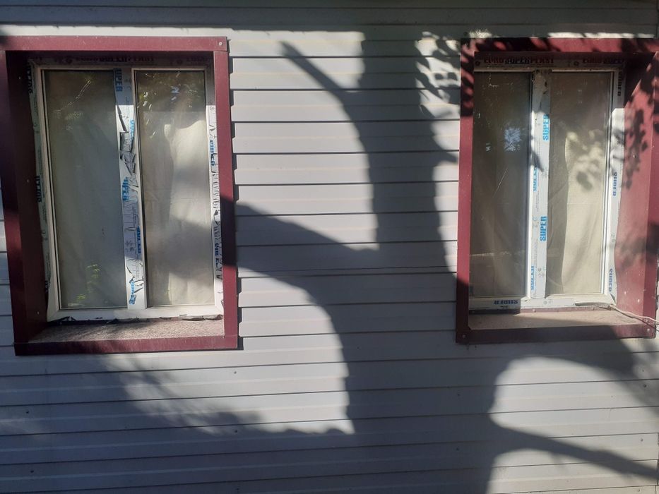 Продаётся дача. Зимняя.