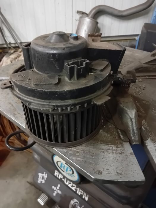 Вентилатор парно за пежо 307