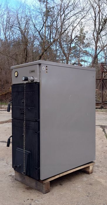 Чугунен котел на твърдо гориво Симе/ Sime Solida 8 40 kW