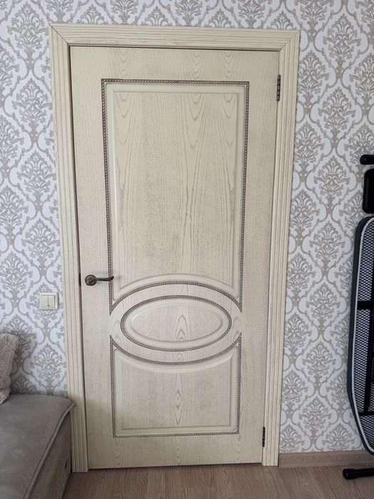 Продам двери межкомнатные !!!