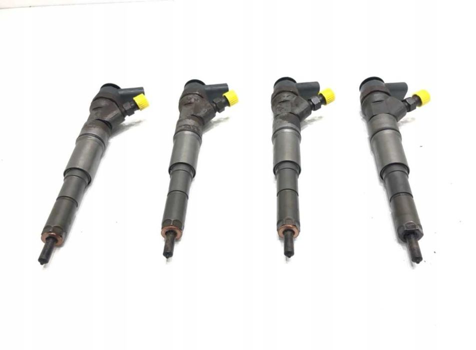 Injector BMW seria 1 E87 2.0 Diesel cod injector 0445110209