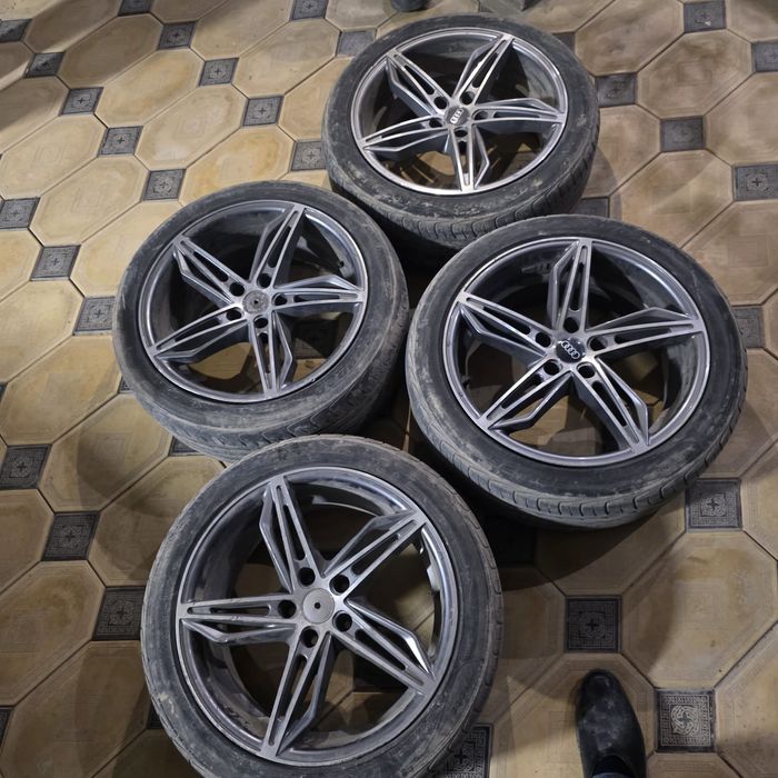 Диск R18 235/45 ауди