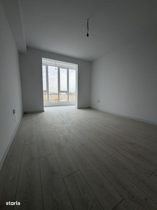 Decomandat, Apartament Cu 3 Camere, Giroc