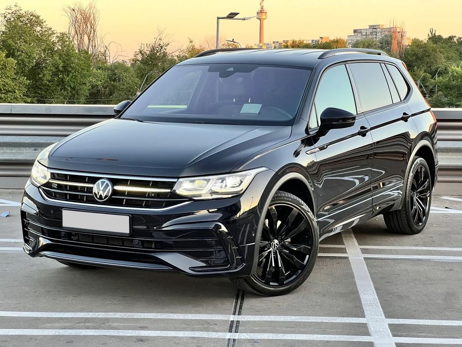 Volkswagen Tiguan Volkswagen Tiguan 2022 | 4x4 | AllSpace R-Line | 200 CP | IQ LIGHT