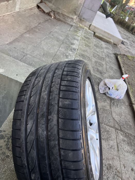 Джантите са 19ки перфектни за BMW X5