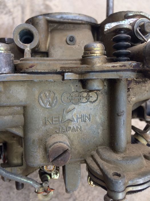 Audi 1,8 Корбиратор