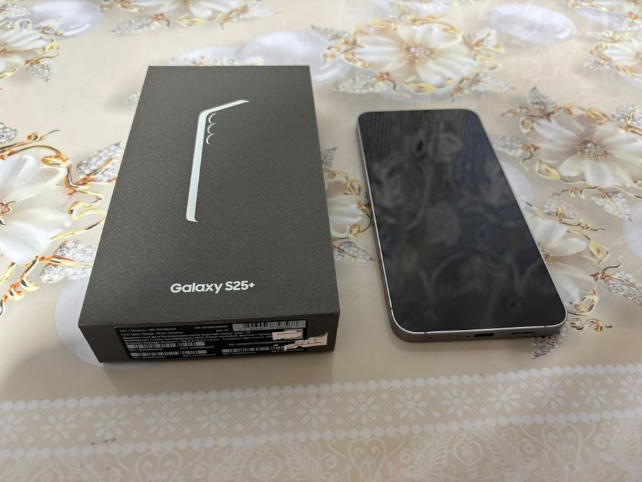 Продам Samsung Galaxy S25+ 256 ГБ / 12 ГБ 
Телефон в отличном сост