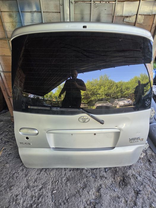 Заден капан за toyota yaris vwrso