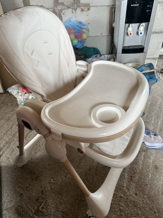 Продам стул для кормления