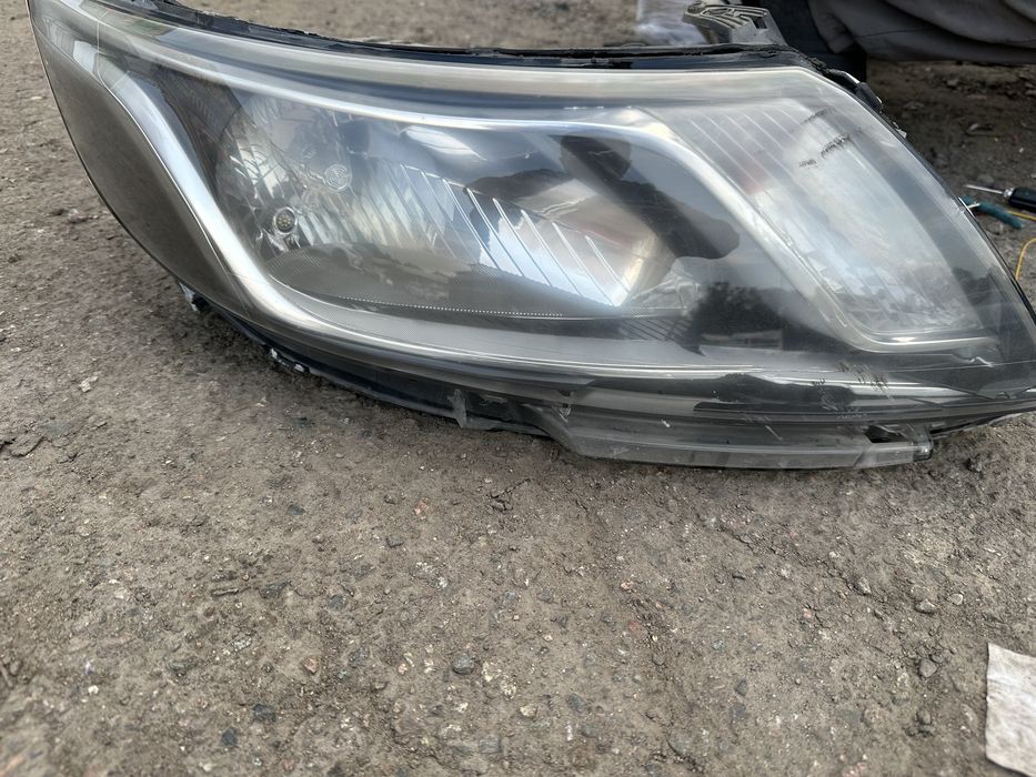 Продам фару Kia Rio