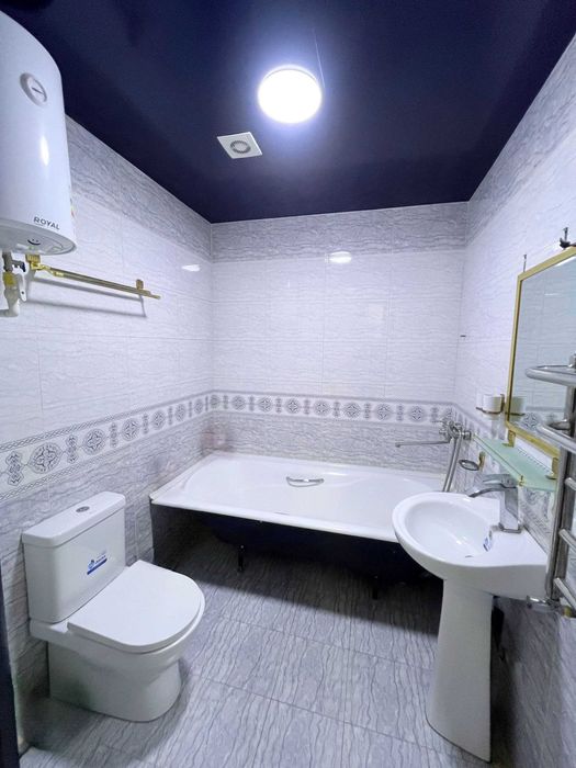 Ижарага 2х хонали Кунлик квартиралар бор Вокзал томонда (Партъезд)