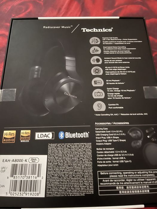 Casti technics noi