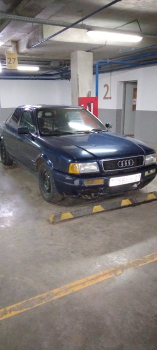Продам Ауди 80 б4
