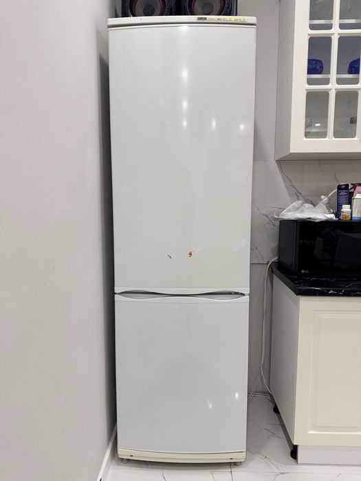 Срочно продам холодильник