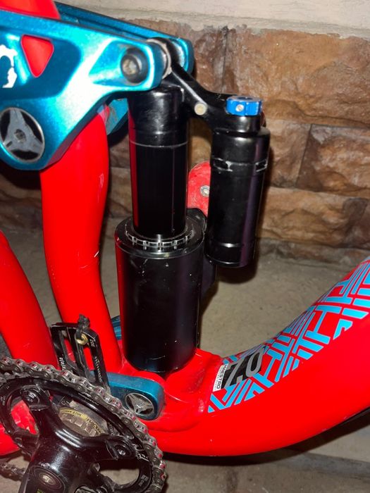 Vivid R2C air cu un defect