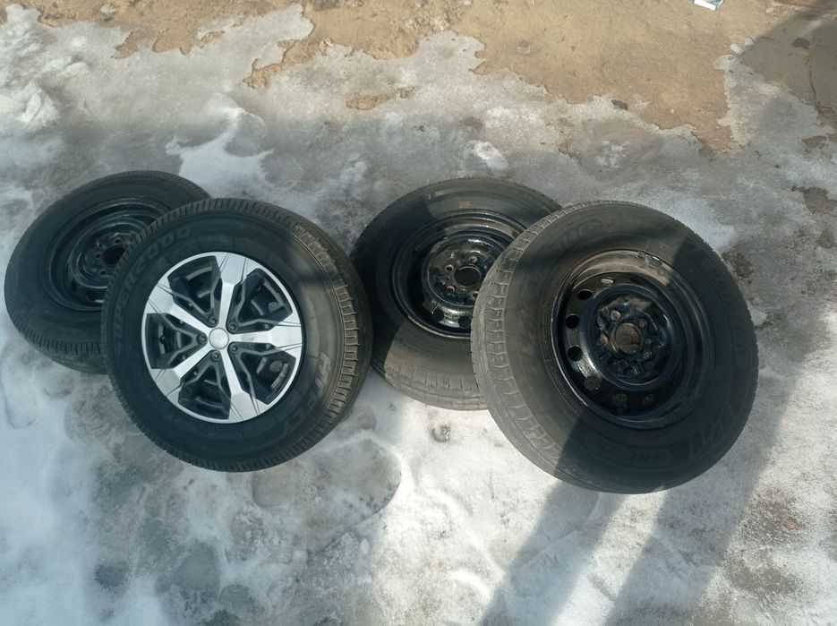 В продаже резина с дисками зима