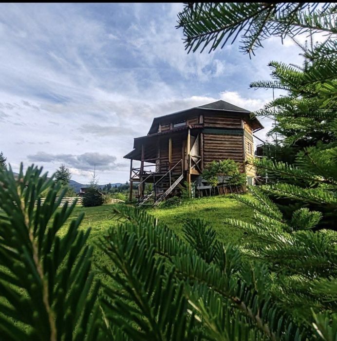 Casa de vacanță Bucovina - de vânzare