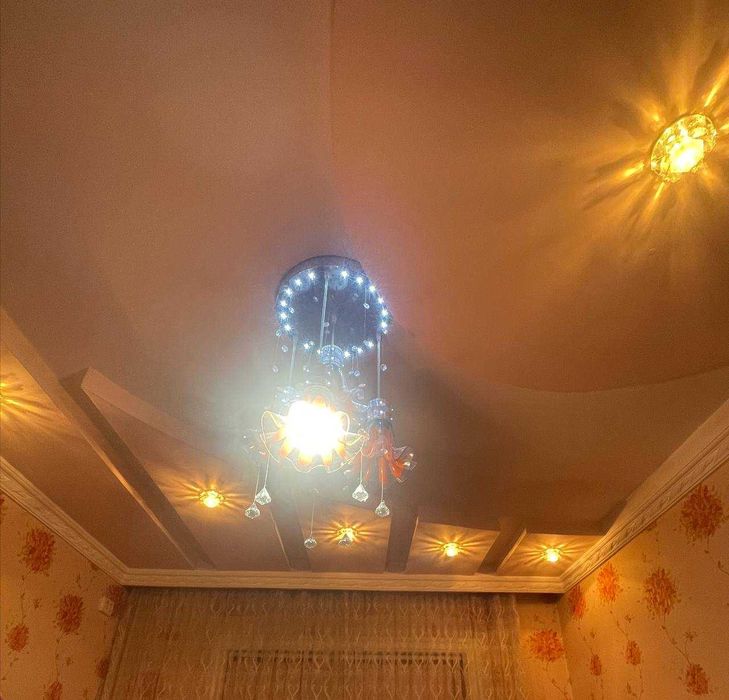 Себзор 5 хонали уй сотилади. Ориентр: Ганга , НБУ банк