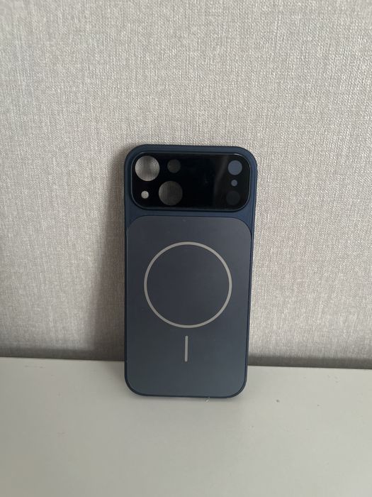 Чехлы на Iphone 14