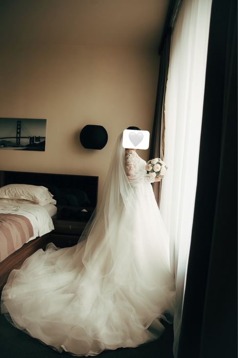 Продам шикарное свадебное платье