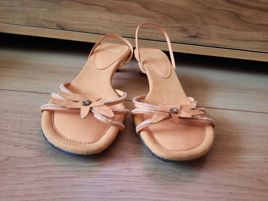 Anne Klein сандали от естествена кожа