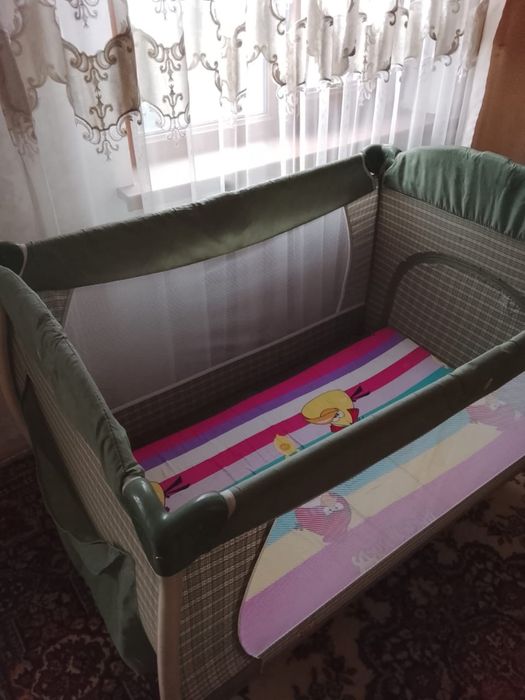 Продам Манеж складной