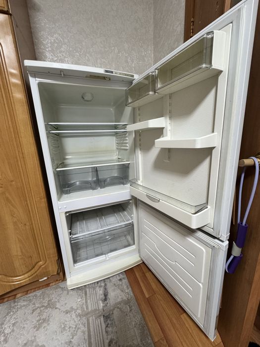 холодильник нерабочий