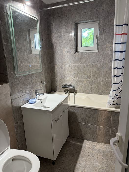 Inchiriez apartament  in Cluj Napoca,  4 Camere , Zorilor, zona Gheorghe Dima.