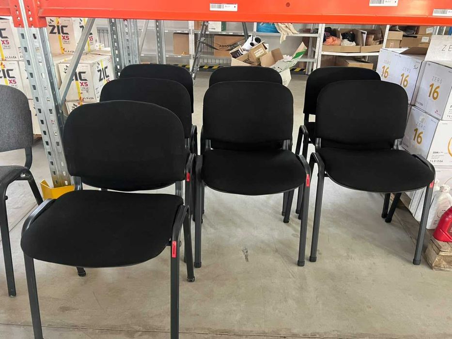 Продам офисные кресла и стулья в Алматы