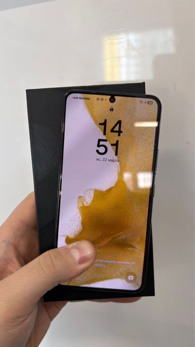 Продам Samsung S22 - 256Gb