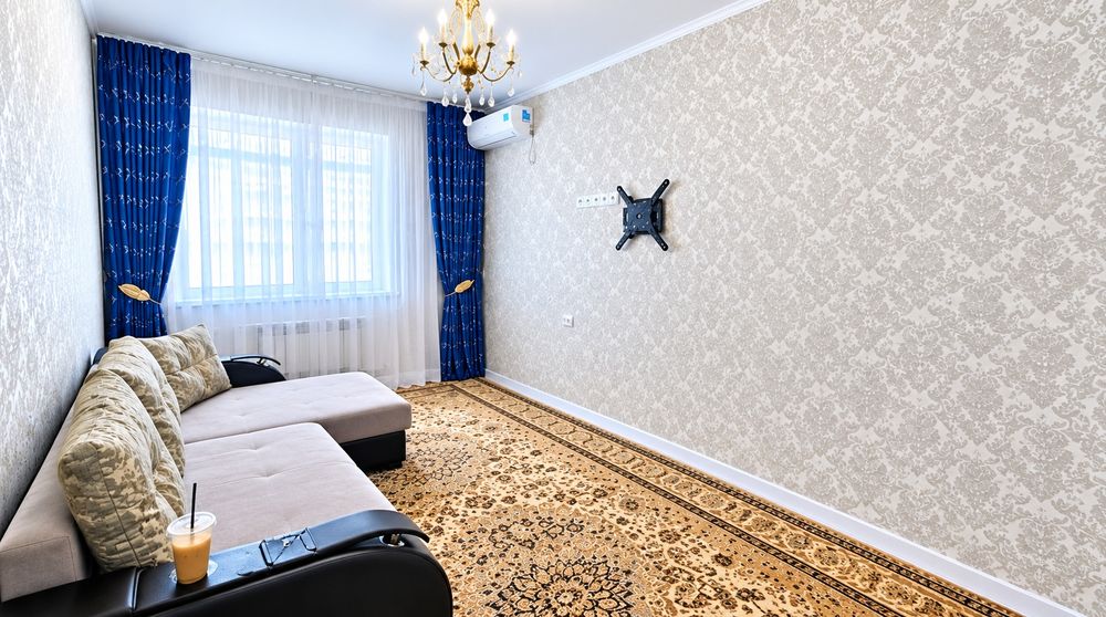 Продам  2 ух ком квартиру.