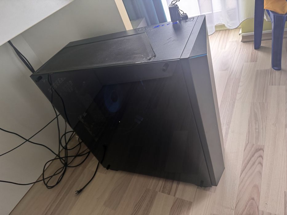 Sistem Complet Ryzen 2700X 16GB RAM GTX 1660 Ti