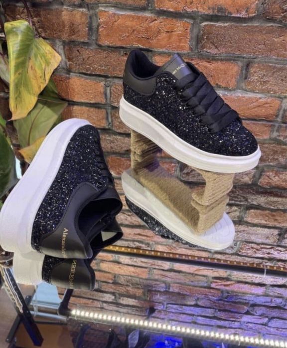 Alexander mq cu sclipici