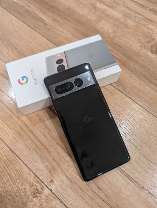Google Pixel 7 Pro 256 ГБ черный