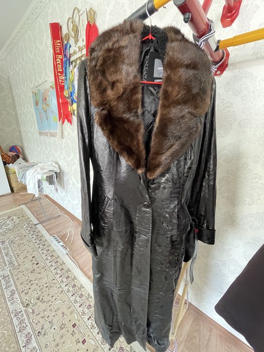 Продам пальто норка 40000