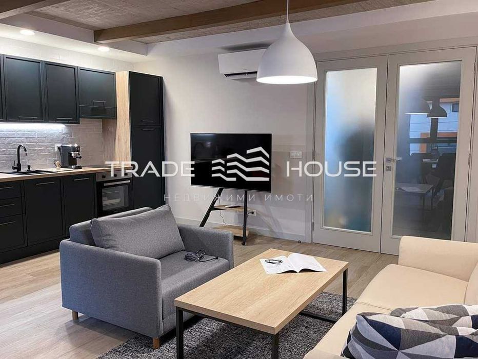 Дава се под наем Двустаен апартамент в Пловдив, Кършияка - 75 кв.м за 509.49 € - Снимка #1