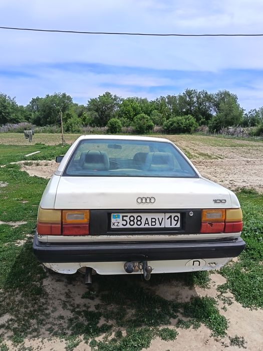Ауди 100 продам срочно