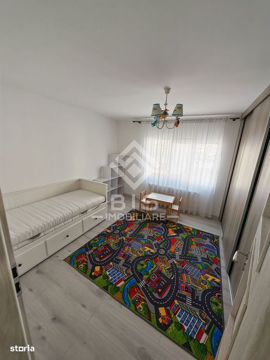 Apartament 3 Camere C.R. Vivu/Parcare/Anaf