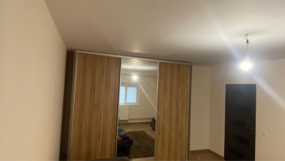 Dressing cu oglinda 3 uși nou merita văzut pret fix