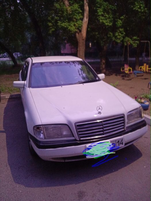 Продам мерседес с 180