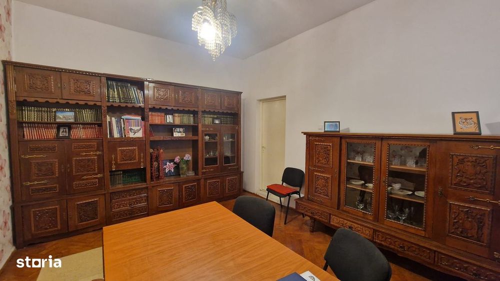 Casa De Vanzare
