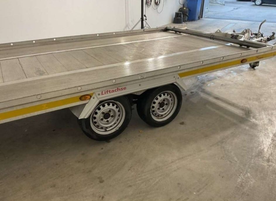 Platforma auto algema