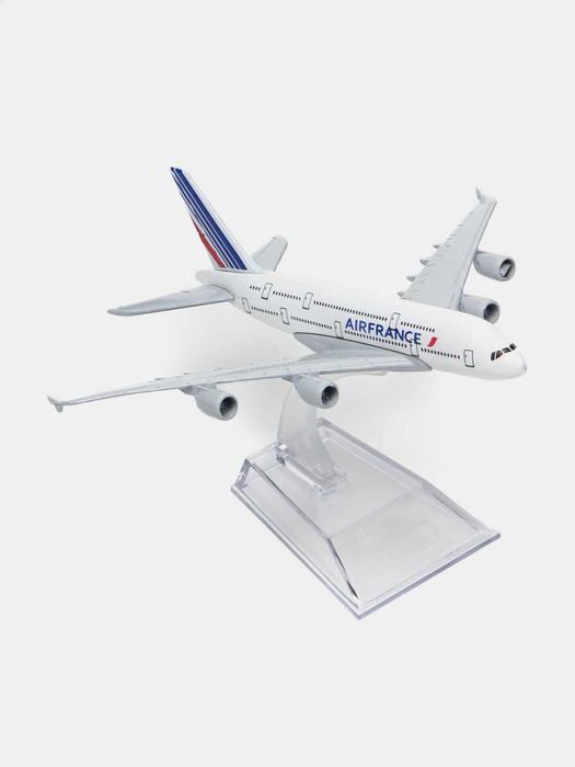 Модели самолётев. Коллекционные модели самолёты в масштабе 1:400