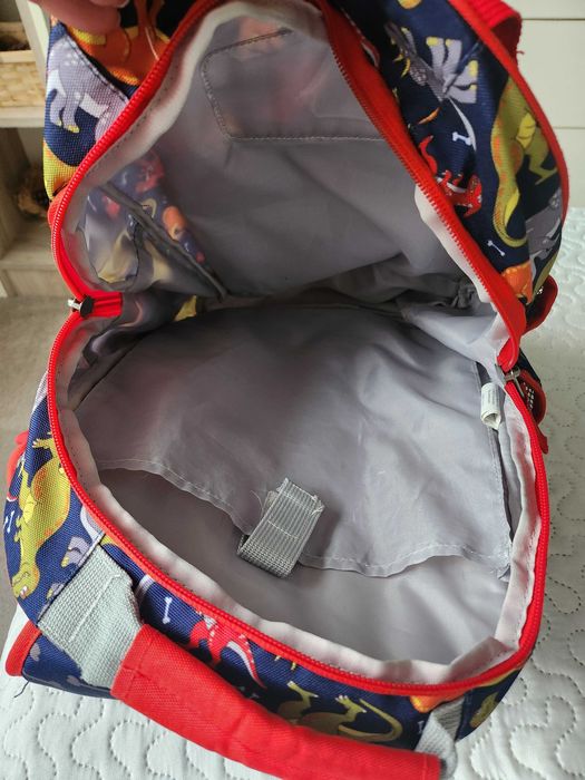 Дeтска раница Kid Kraft с динозаври