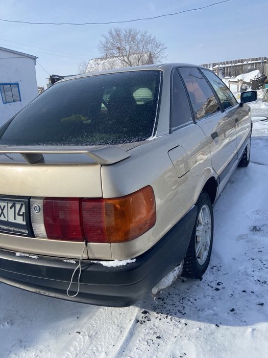 Ауди 80 b3…………….