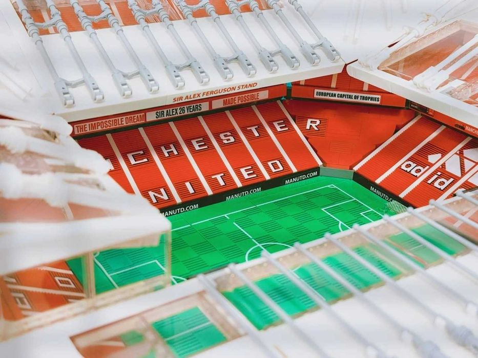 LEGO 10272 Old Trafford – Manchester United