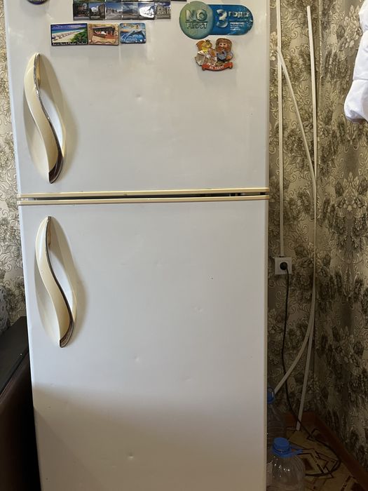 Продаю холодильник