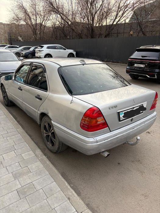 Продам мерседес бенц С-180 торг